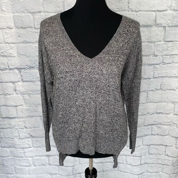 Express women XS  Longsleeve hi low v-cut sweater with zipper sides sz XS women - Picture 1 of 12